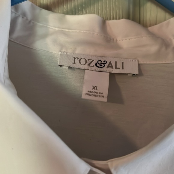 Roz & Ali white long sleeve blouse size XL - Picture 2 of 3